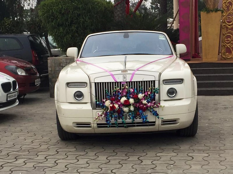  luxury car rental in Delhi NCR